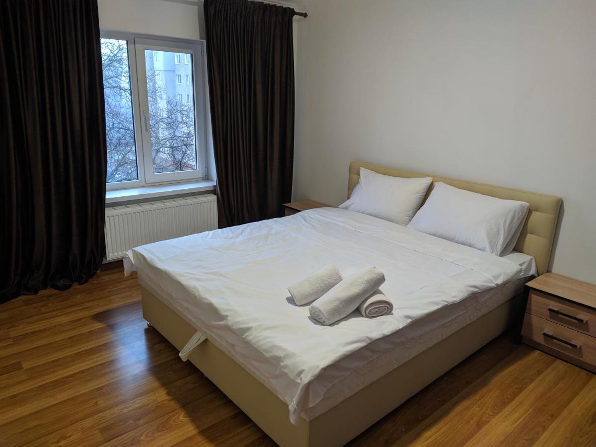 Mirage Hotel Chernivtsi Ngoại thất bức ảnh