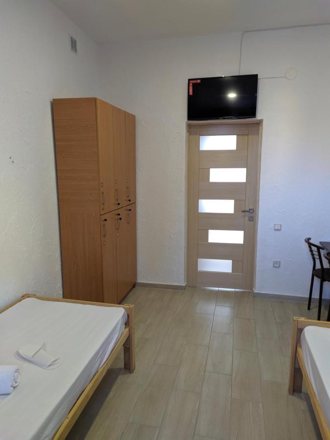 Mirage Hotel Chernivtsi Ngoại thất bức ảnh